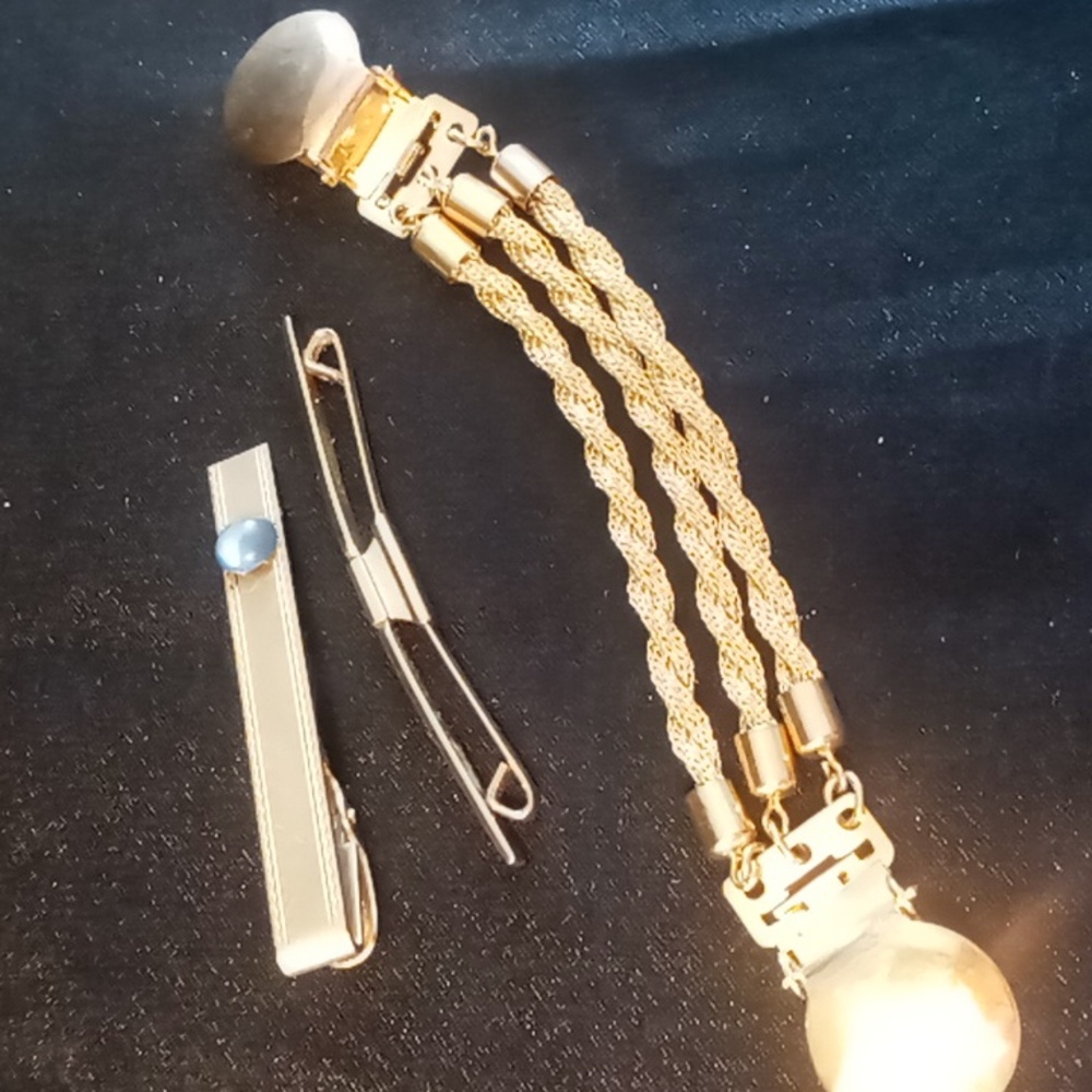 Vintage Mens accessories tie clip collar clip & vest clip Vintage EUC